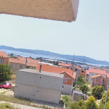 Apartment With A Parking Space - 13106 Zadar