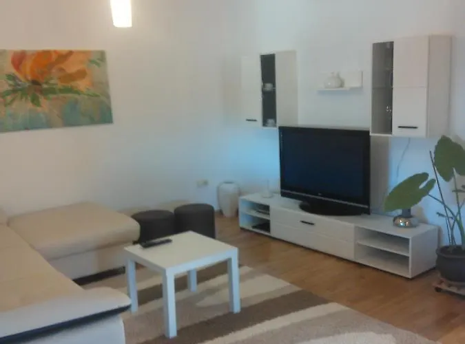 Apartamento With A Parking Space - 13106 *